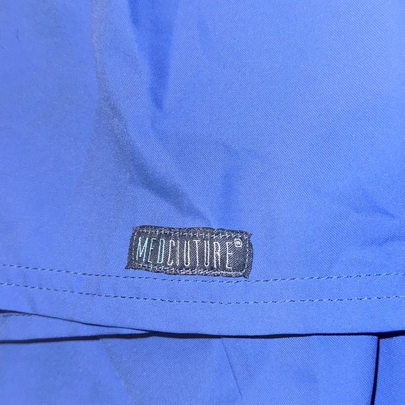 Scrub Set BUNDLE-- 2 pairs of Ceil Blue scrubs + Pink scrub jacket -- GUB & N - Picture 1 of 11
